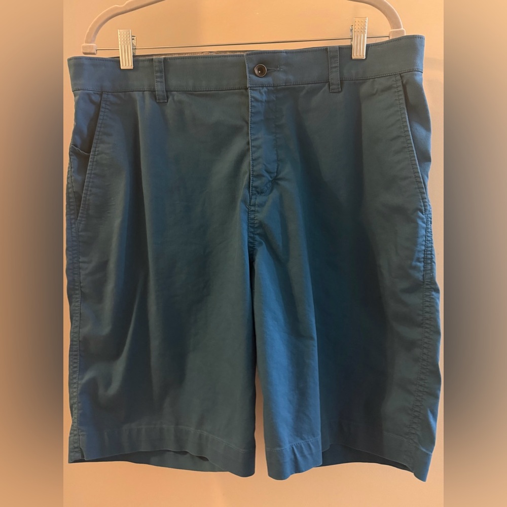 Nike Blue Flat Front Men's Shorts